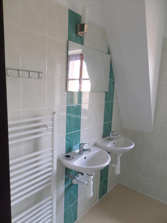 Kralicka Chata Stare Mesto  Ngoại thất bức ảnh